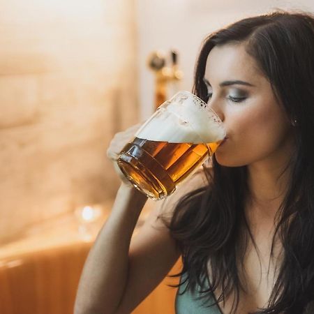 Valašský Hotel a Pivní lázně OGAR Luhačovice Esterno foto